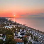 Resort Adora & 5*