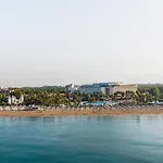 Resort Adora & 5*