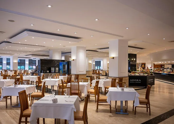 Adora & 5*